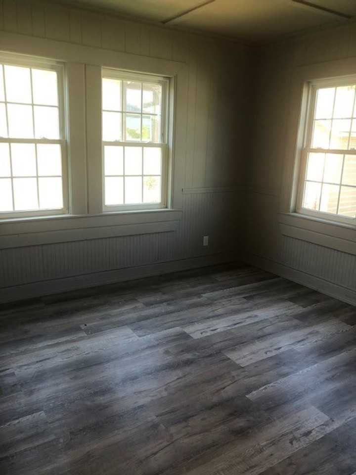 919 N 34th St - Photo 5 of 7