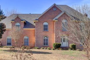 305 Lawton Blvd - Photo 1 of 1