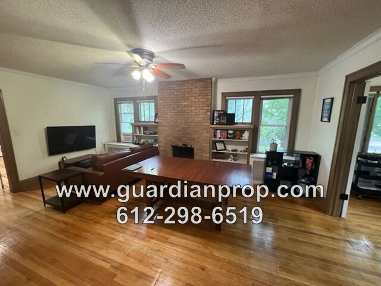 1098 Stryker Ave - Photo 2 of 20