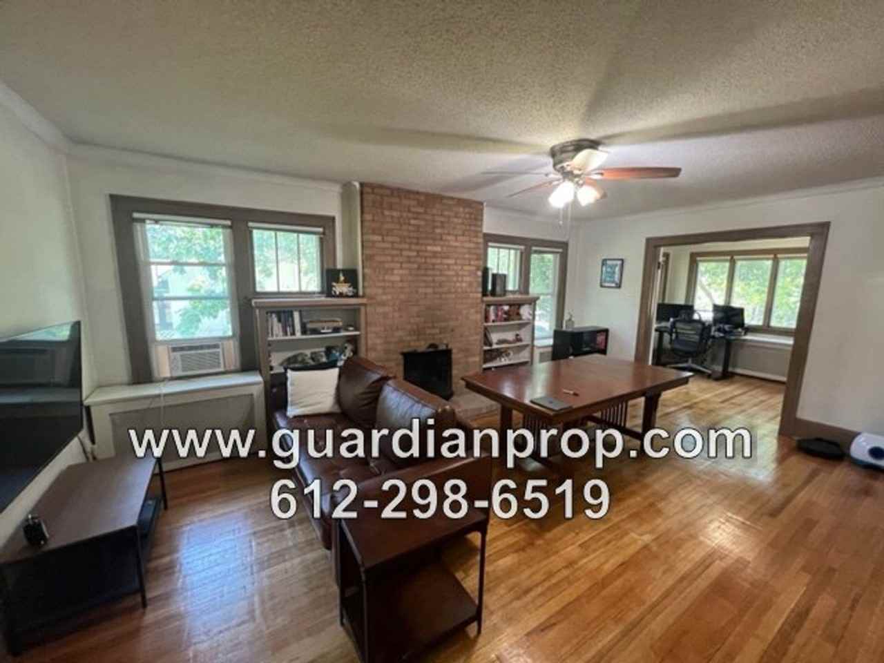 1098 Stryker Ave - Photo 3 of 20