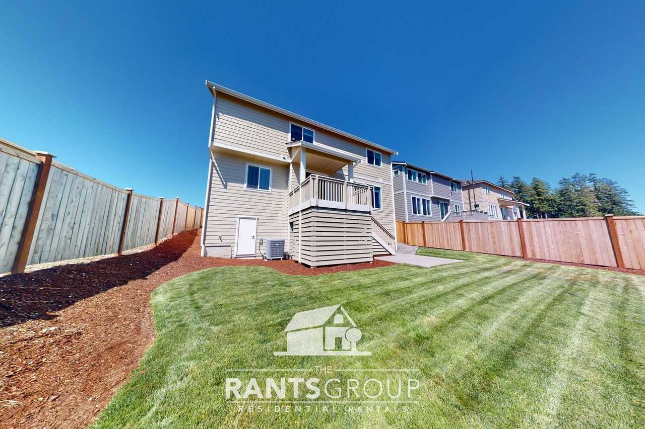 9733 7th Way Se - Photo 6 of 25