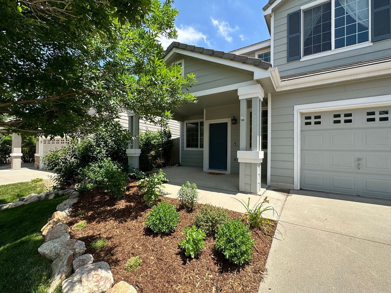 3812 S Torreys Peak Dr - Photo 2 of 35