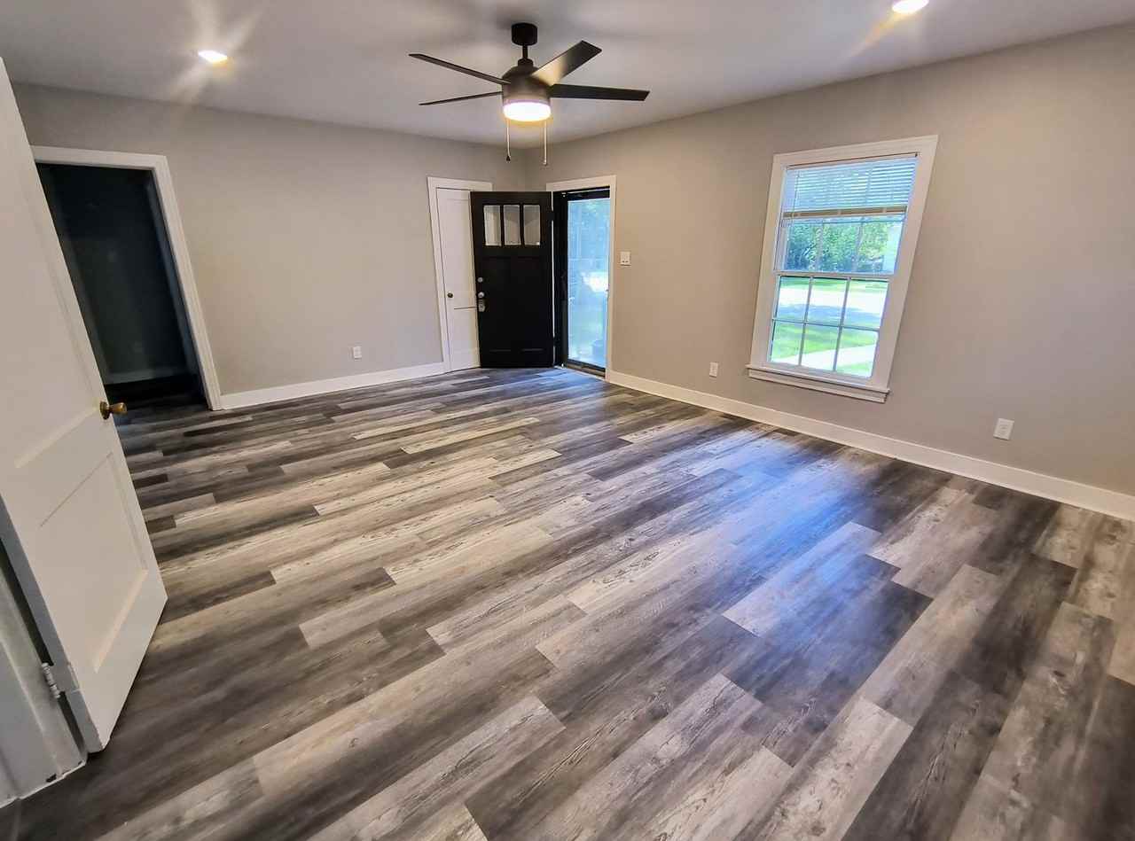 2304 Palmer Dr - Photo 7 of 27