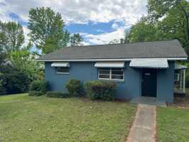 featured image of 1325 Spellman Ave