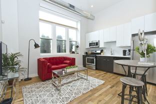 1755 N Damen - Photo 1 of 1