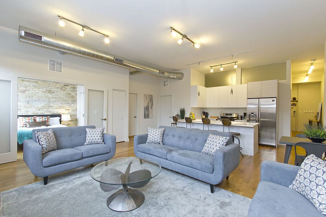 1755 N Damen - Photo 3 of 9