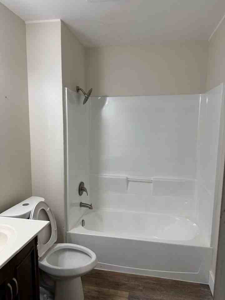 930 S Washington St - Photo 7 of 12