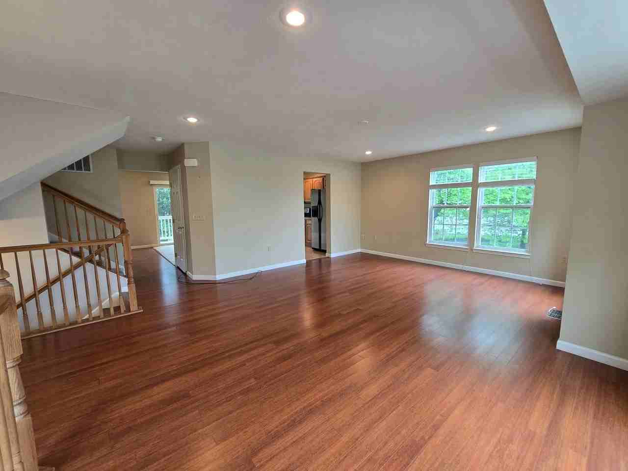 4209 Ivanhoe Dr - Photo 3 of 23
