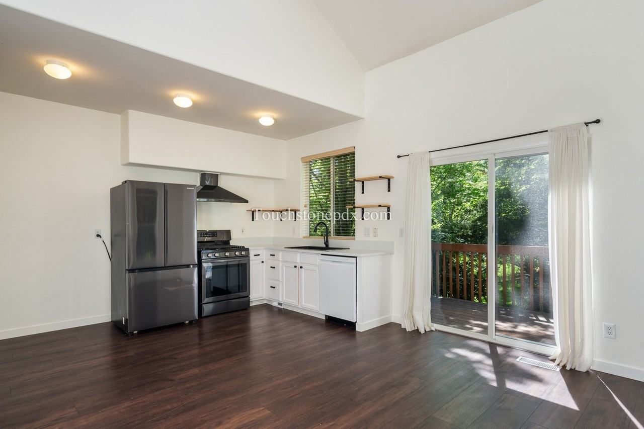 15508 Sw Peridot Way - Photo 7 of 37