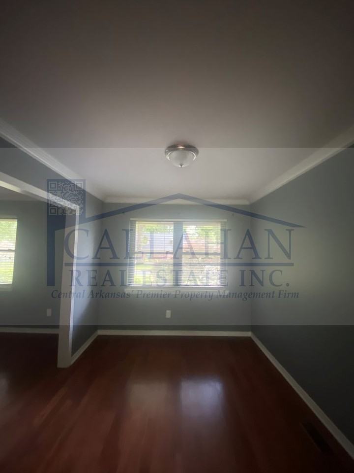 2811 Fox Glenn St - Photo 7 of 48