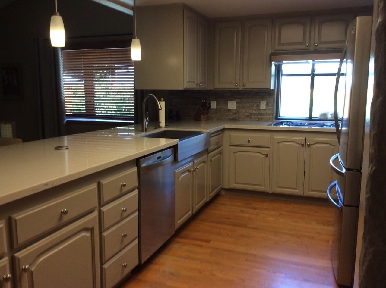 4815 Golden Springs Dr - Photo 3 of 24