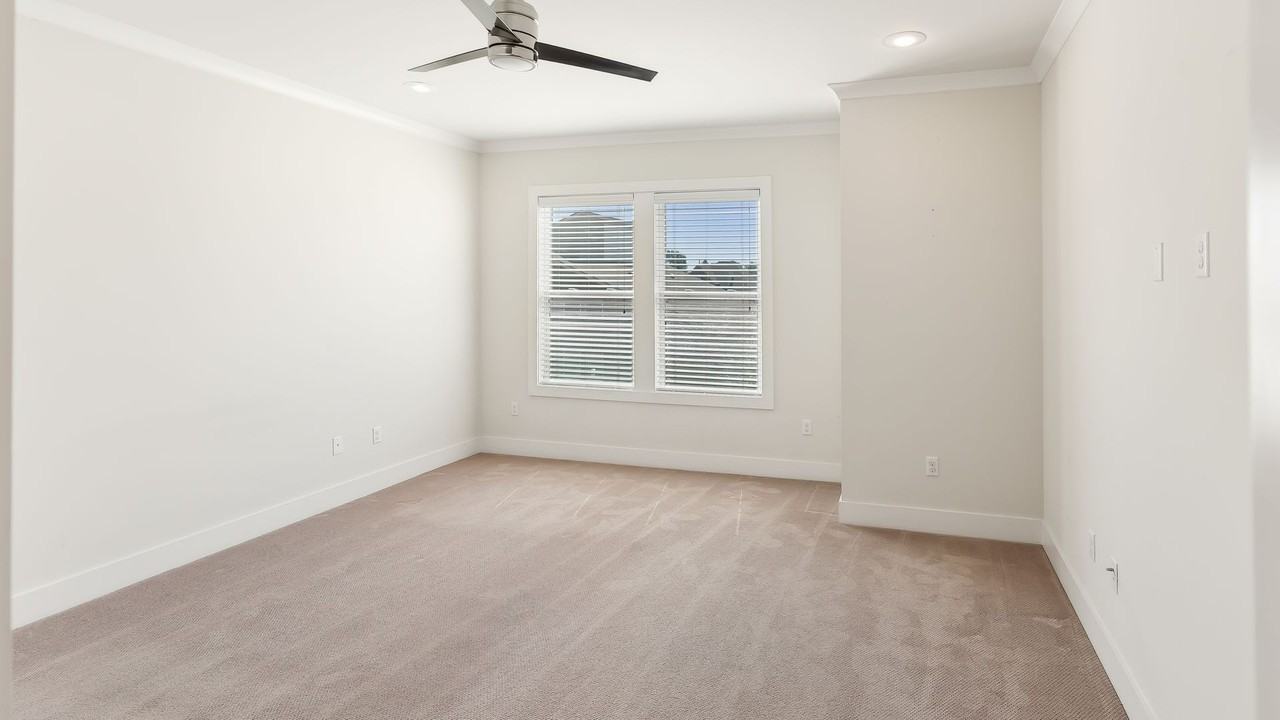 7112 Kodiak Dr - Photo 3 of 11