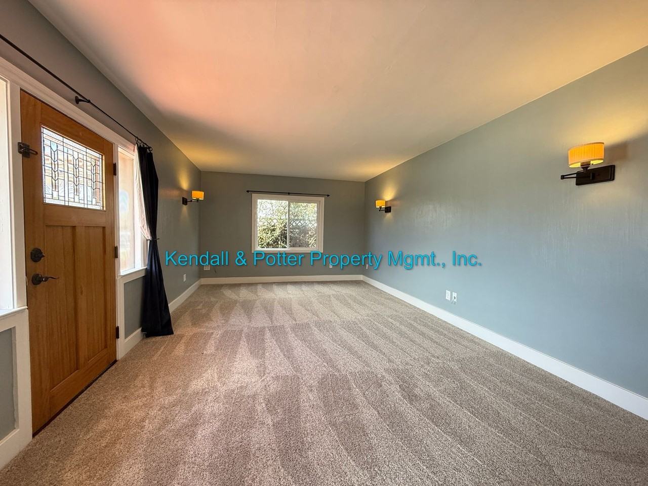 66 Roosevelt St - Photo 6 of 36