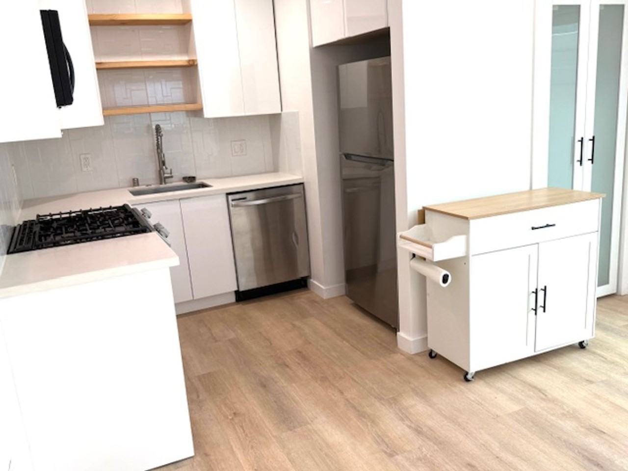 4709 Maybank Ave - Photo 5 of 15