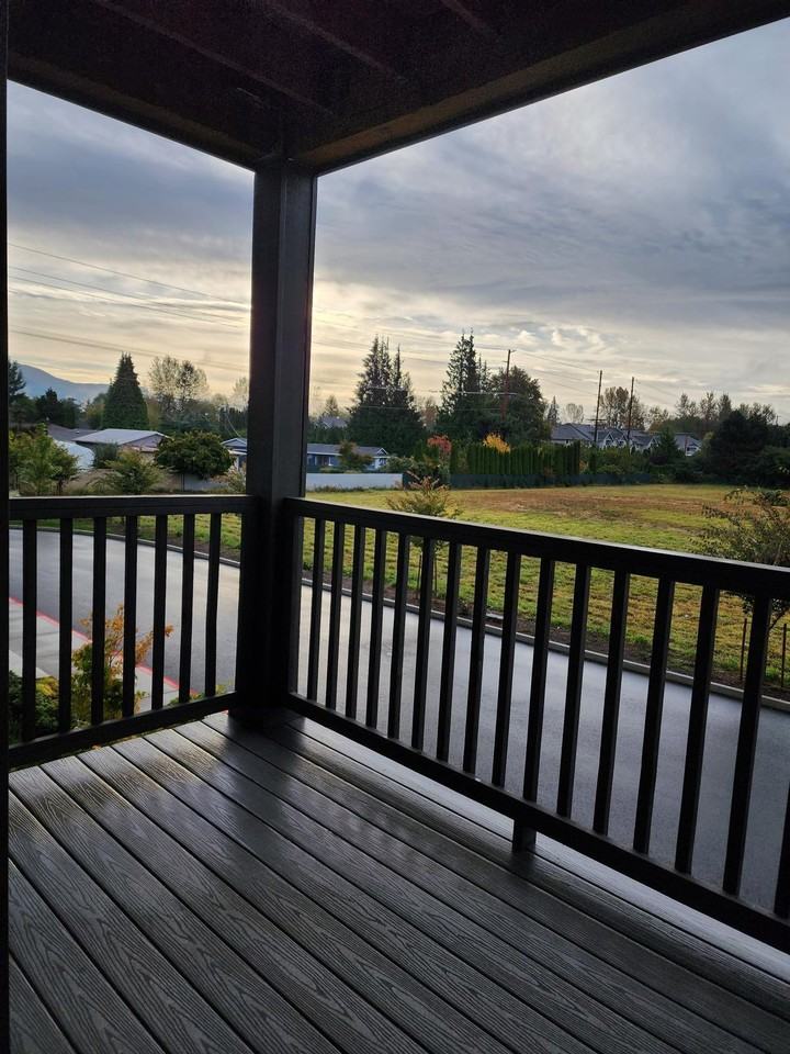 175 Pump Dr - Photo 5 of 9