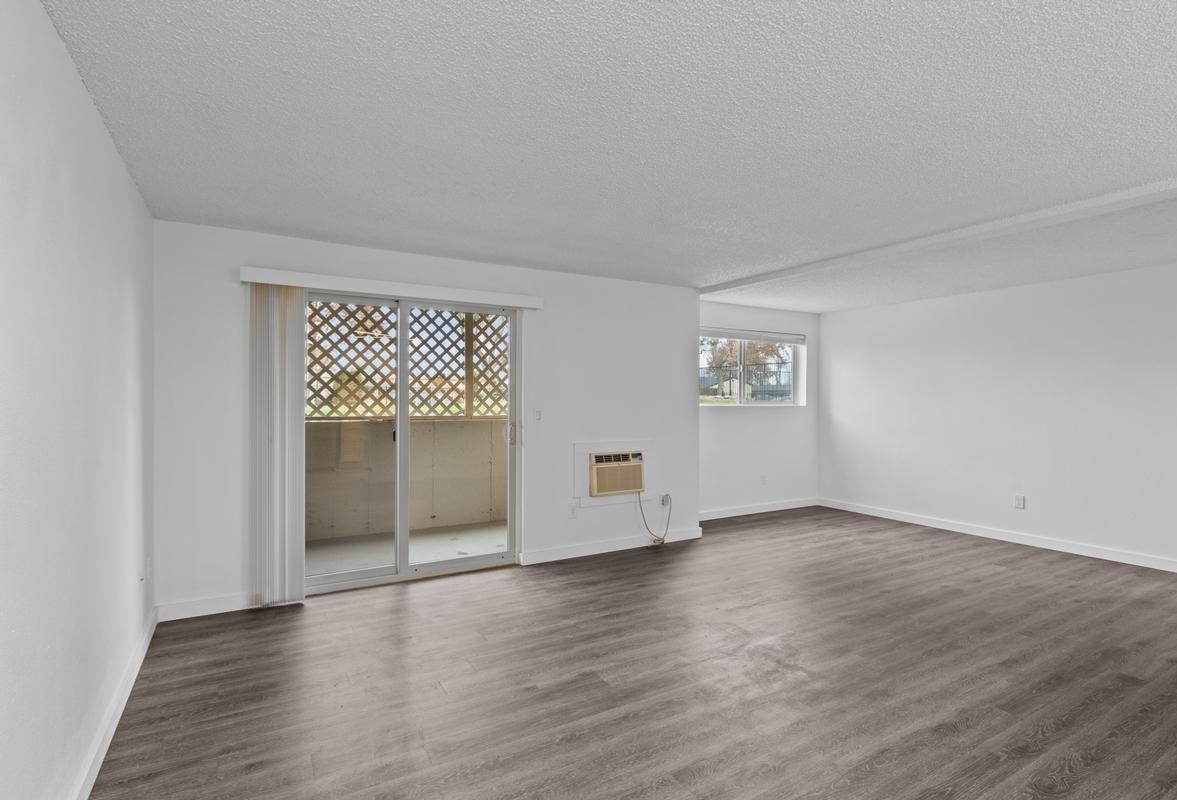 465 North Arthur Street - Photo 5 of 21