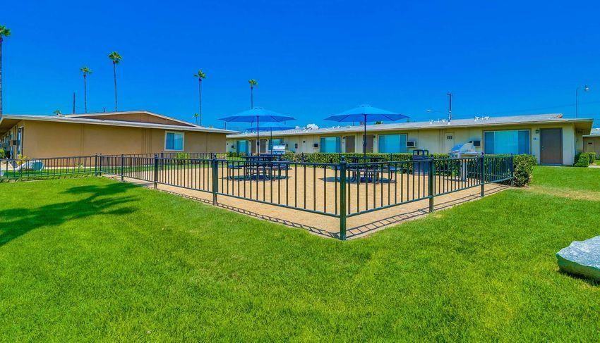 2001 N Rancho Ave - Photo 4 of 11