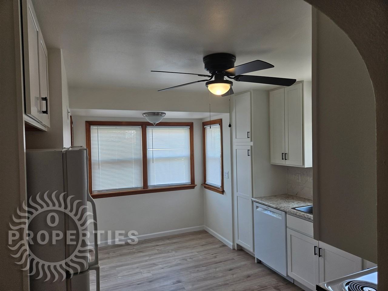 2948 South 46th Street - Photo 3 of 16