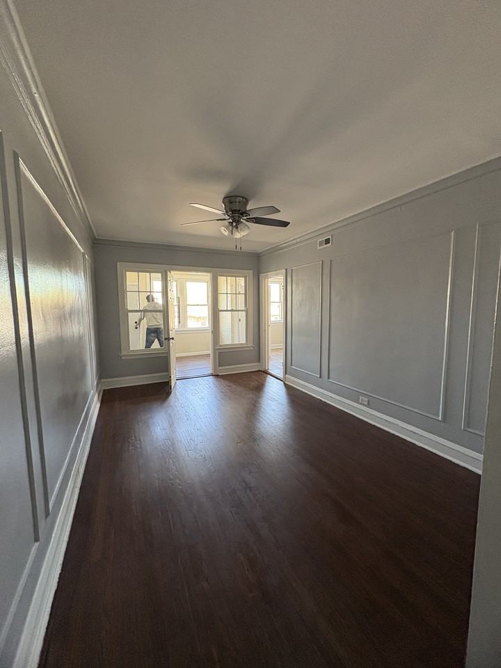 8346 South Marshfield Avenue #1N - Photo 4 of 7