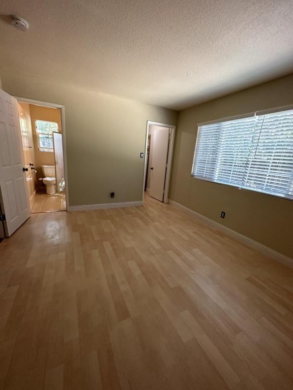 6601 Lindbrook Way - Photo 5 of 27