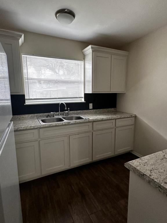 802C S Texas Blvd - Photo 5 of 9
