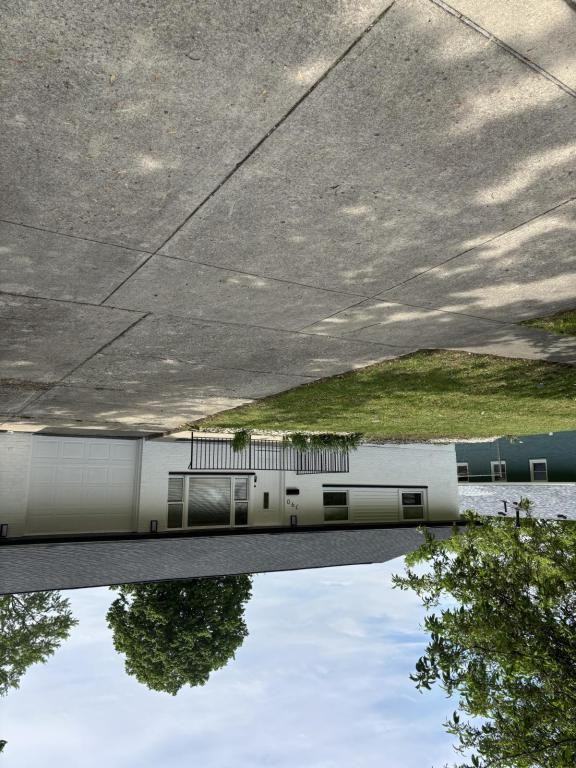 790 Harlan Pl - Photo 2 of 19