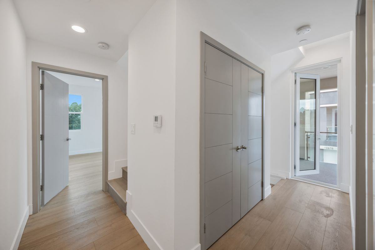 12671 9th St - Photo 4 of 22