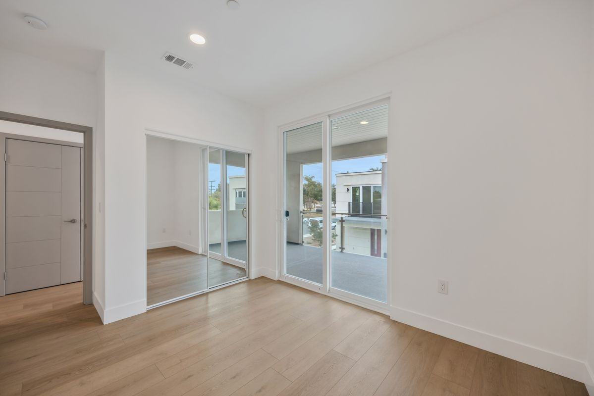 12671 9th St - Photo 5 of 22