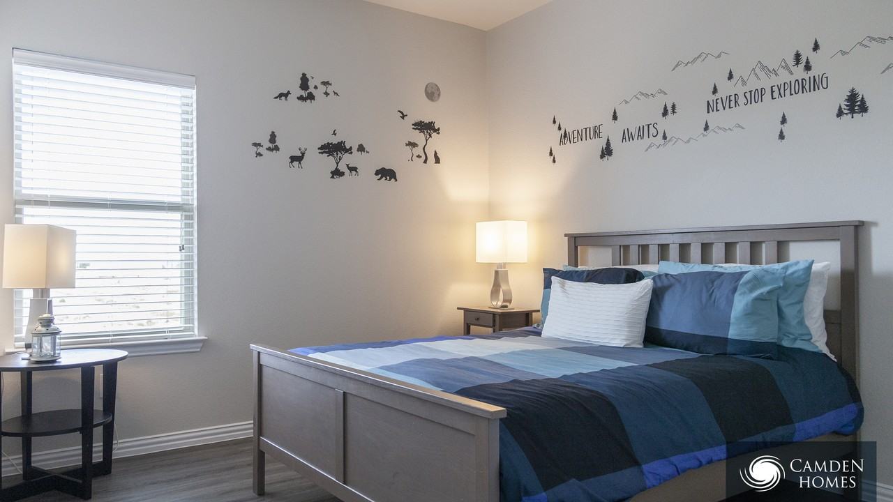 10065 Manzanilla Ave - Photo 3 of 8