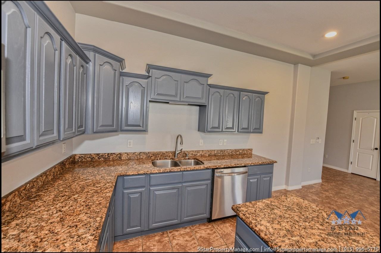 11651 Dos Palmas Dr #A - Photo 5 of 41