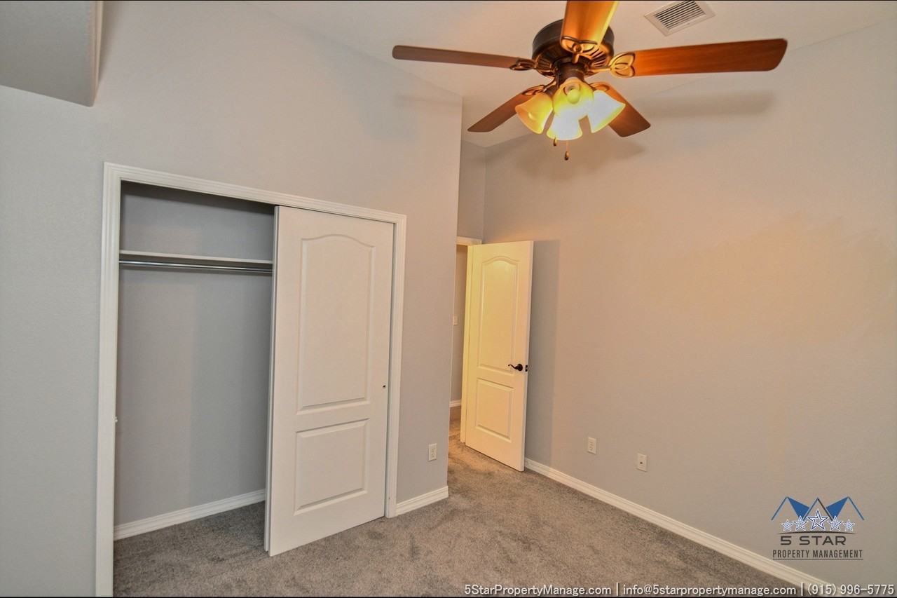 11651 Dos Palmas Dr #A - Photo 4 of 41