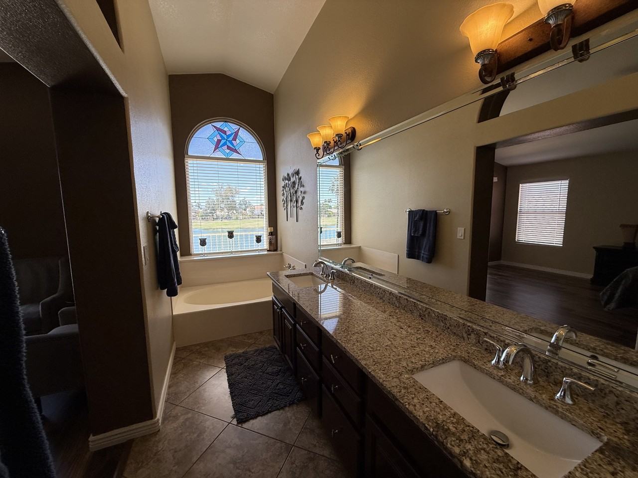 18882 N 77th Ave - Photo 6 of 21