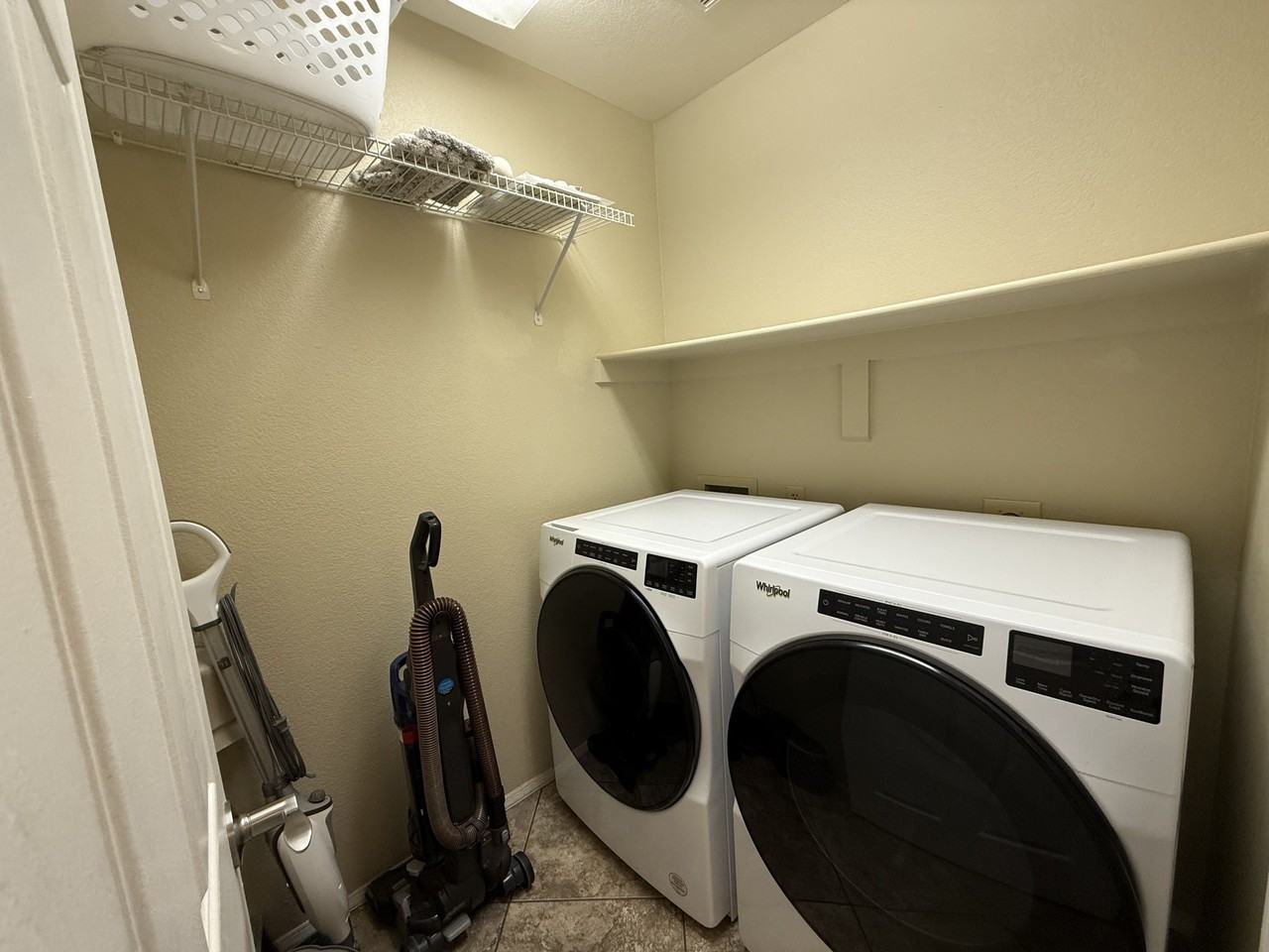 18882 N 77th Ave - Photo 3 of 21