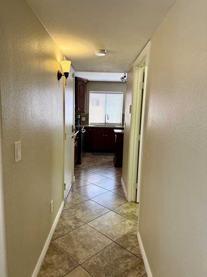 18882 North 77th Avenue - Photo 2 of 21