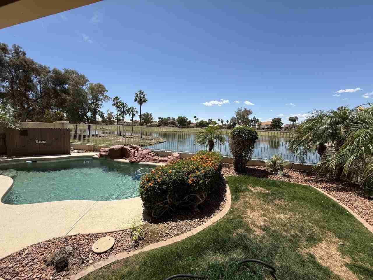 18882 N 77th Ave - Photo 4 of 21