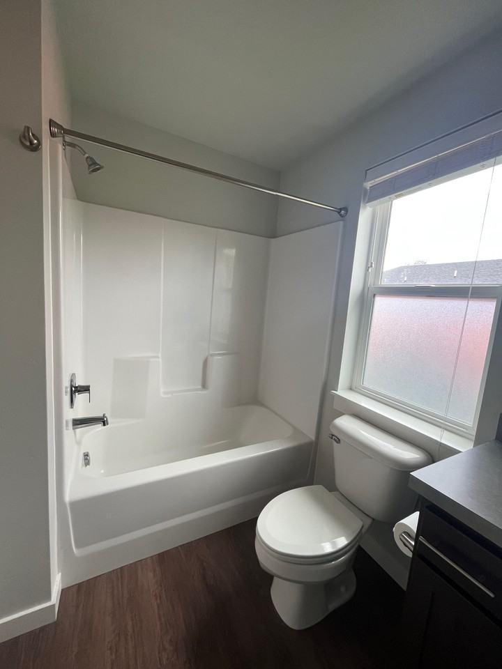 1511 S 11th St W #101 - Photo 3 of 9