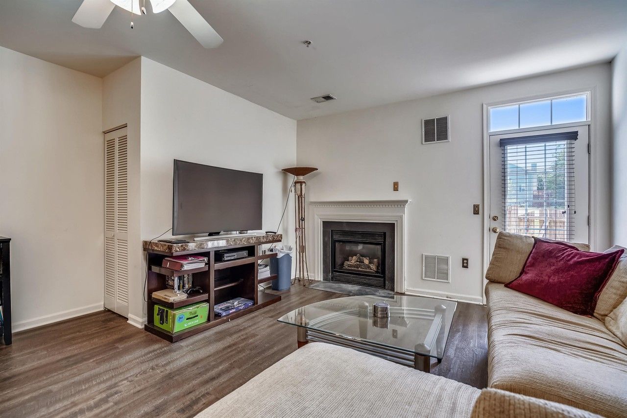 1968 Pawlet Dr #1 - Photo 6 of 38