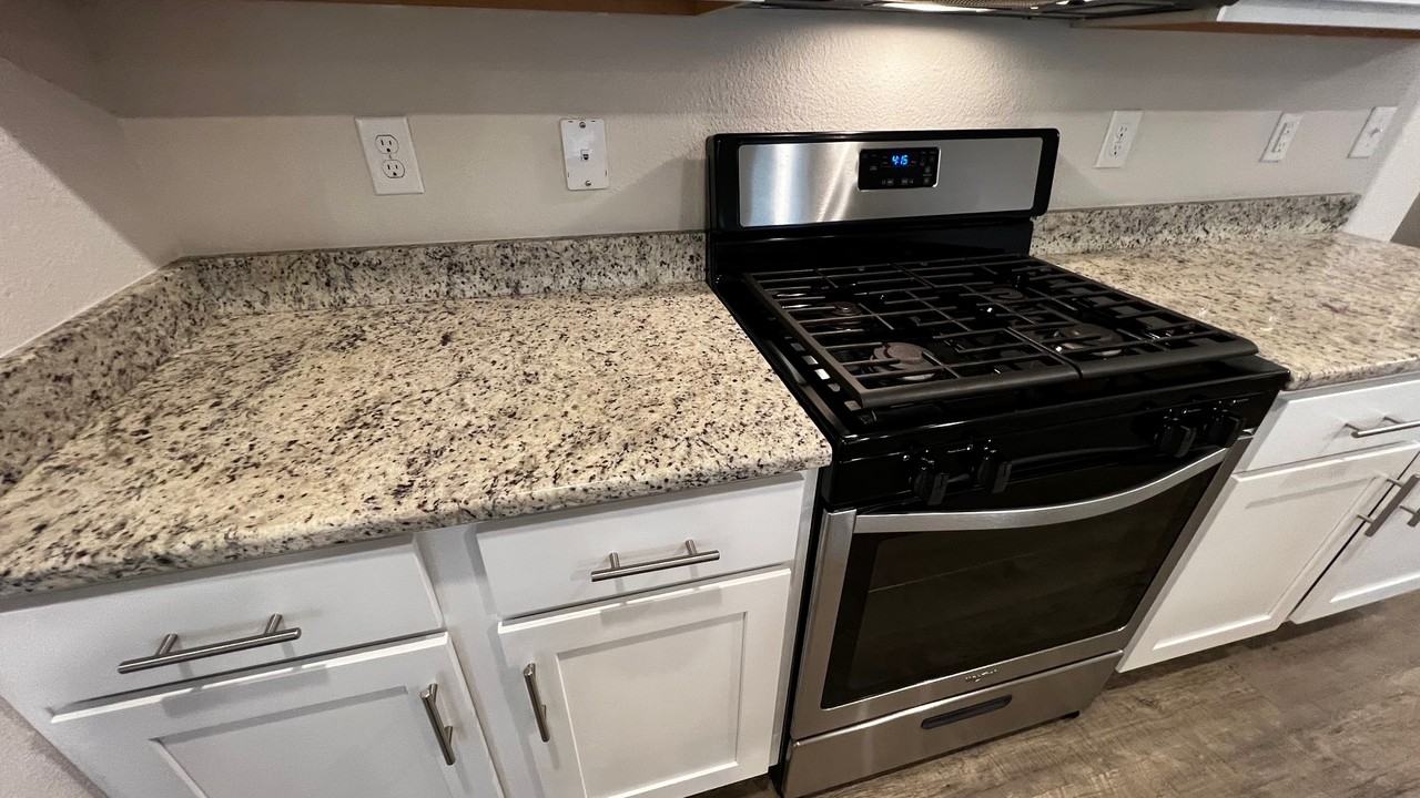 13236 Cavalier Street - Photo 7 of 50