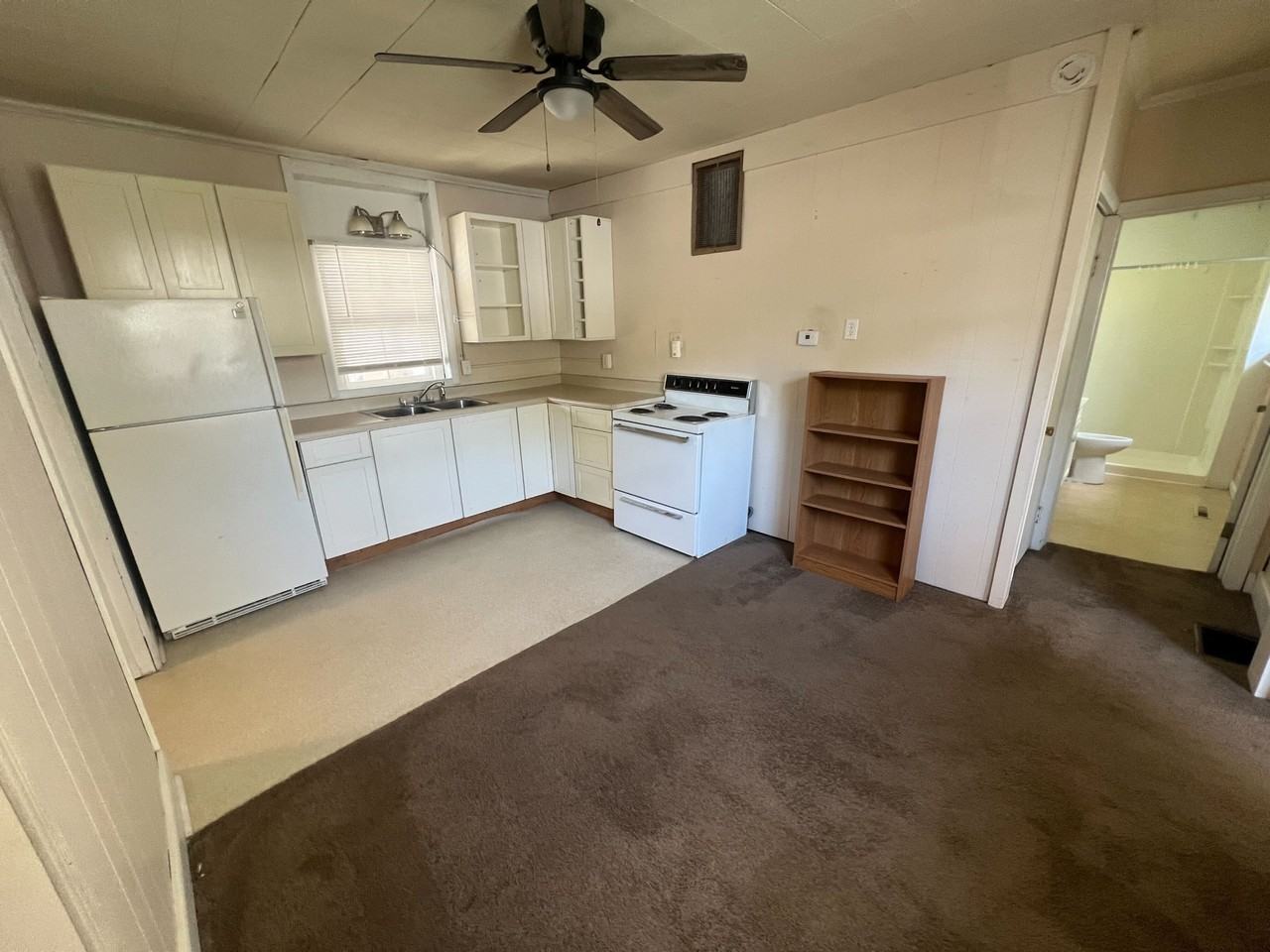 310 S Simon St #2 - Photo 5 of 13