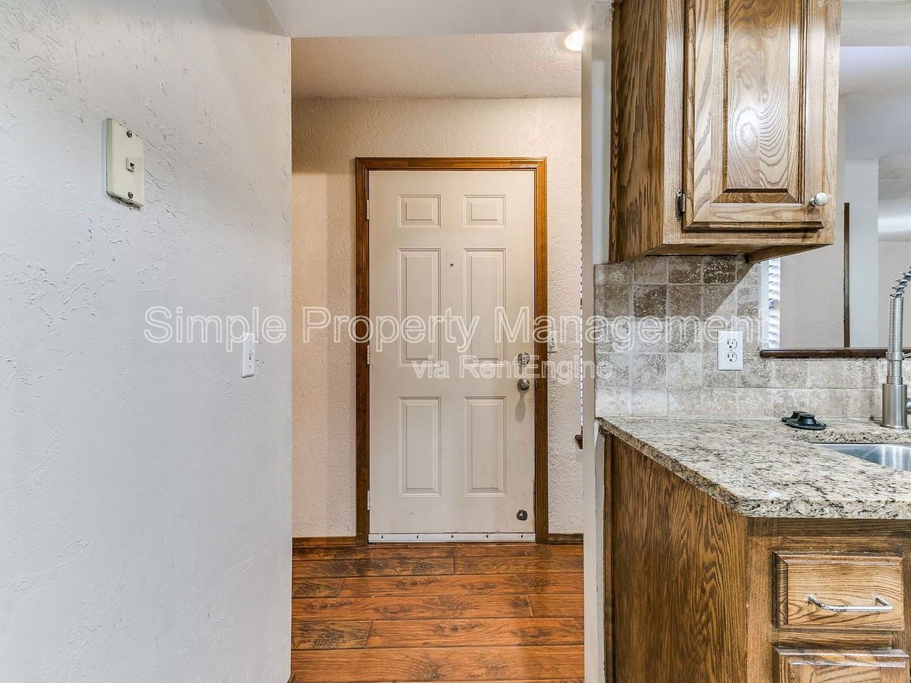 3716 Summer Cloud Dr - Photo 4 of 39