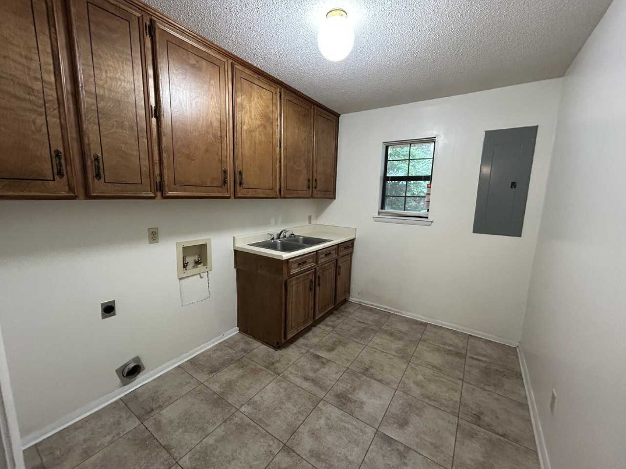 307 Kuwe Trl - Photo 7 of 18