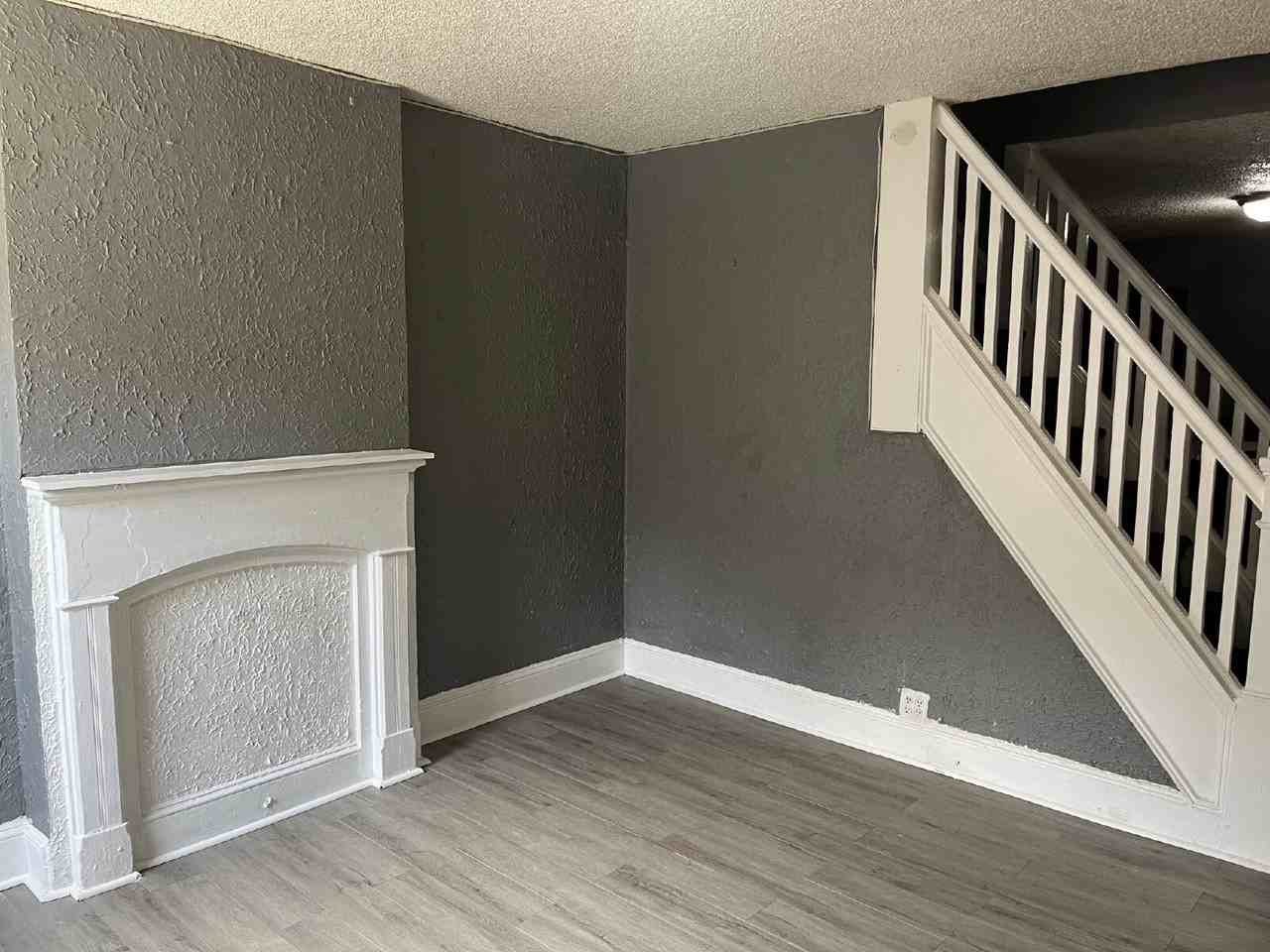 115 Hancock St - Photo 2 of 17