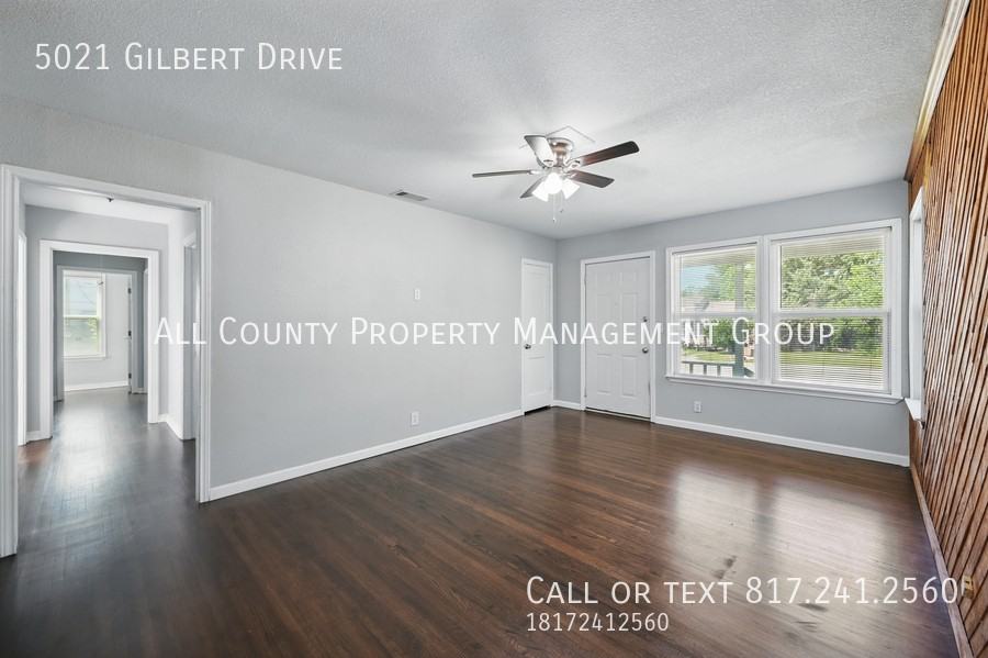 5021 Gilbert Dr - Photo 2 of 18