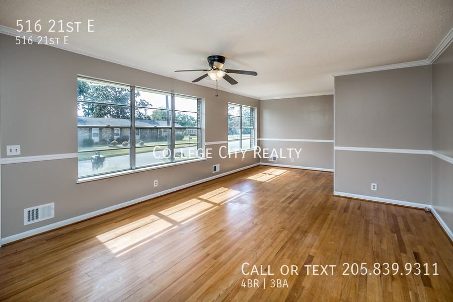 516 21st Street East - Photo 3 of 12