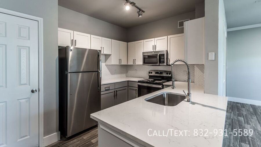 25315 Borough Park Dr #ALX - Photo 2 of 15