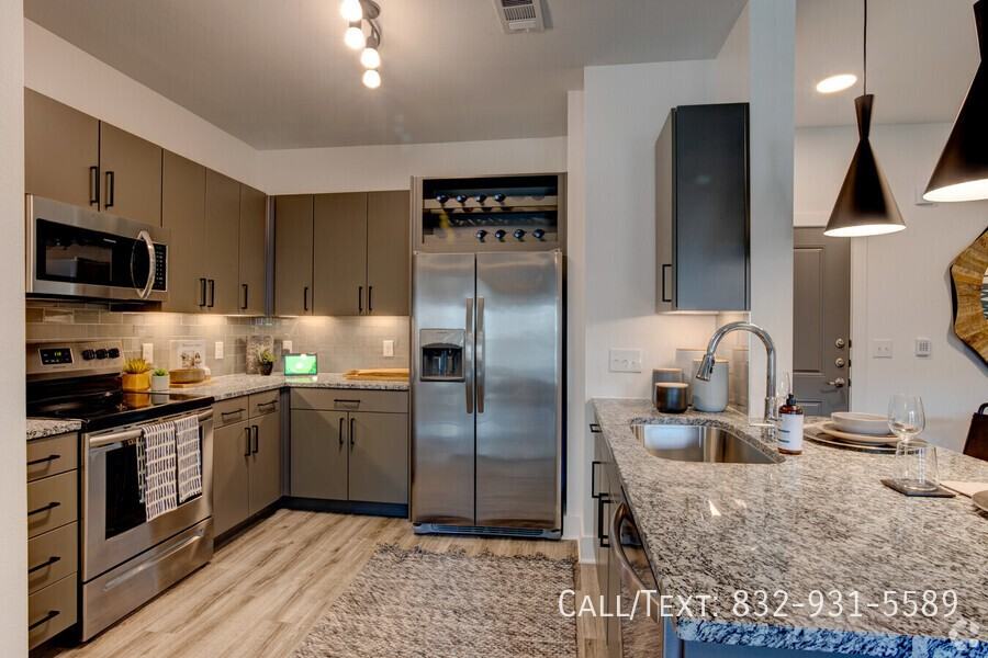 20642 W Bellfort #ALMF - Photo 3 of 17