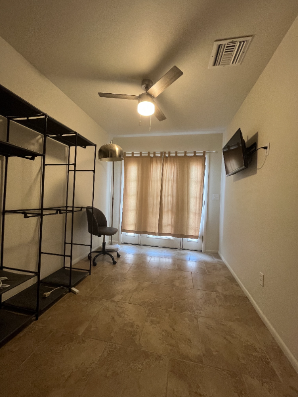 2706 E Dahlia Dr - Photo 7 of 8