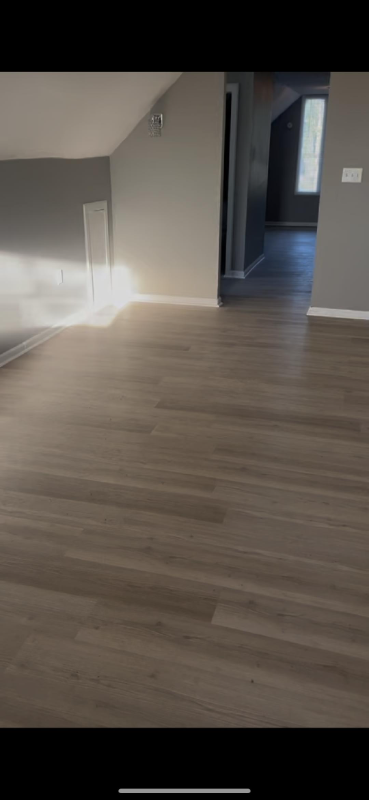1720 Winchester Ave - Photo 3 of 7