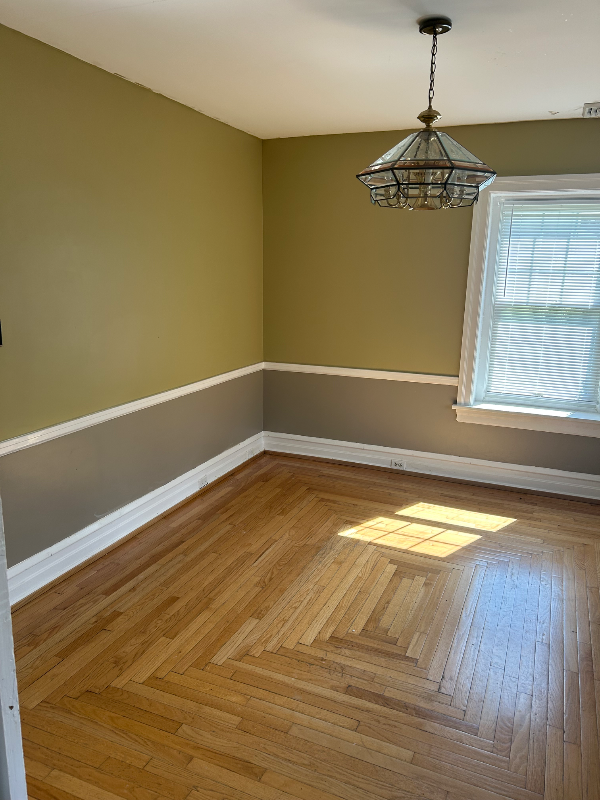 311 E Montgomery St - Photo 3 of 19