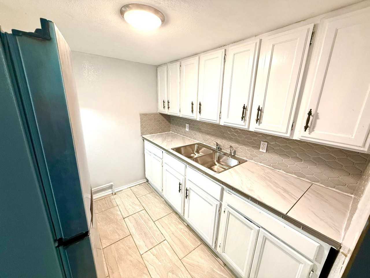 222 Army Blvd - Photo 6 of 16